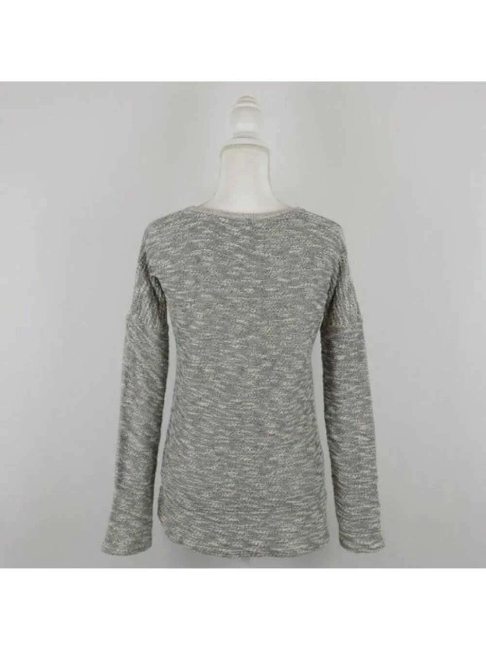 Paige Martine Women's Small Cream Gray V-Neck Tight Knit Sweater